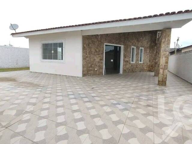 #317 - Casa para Venda em Caraguatatuba - SP